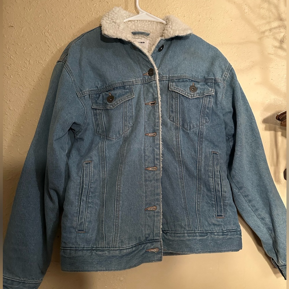 Jean Jacket with soft fur interior